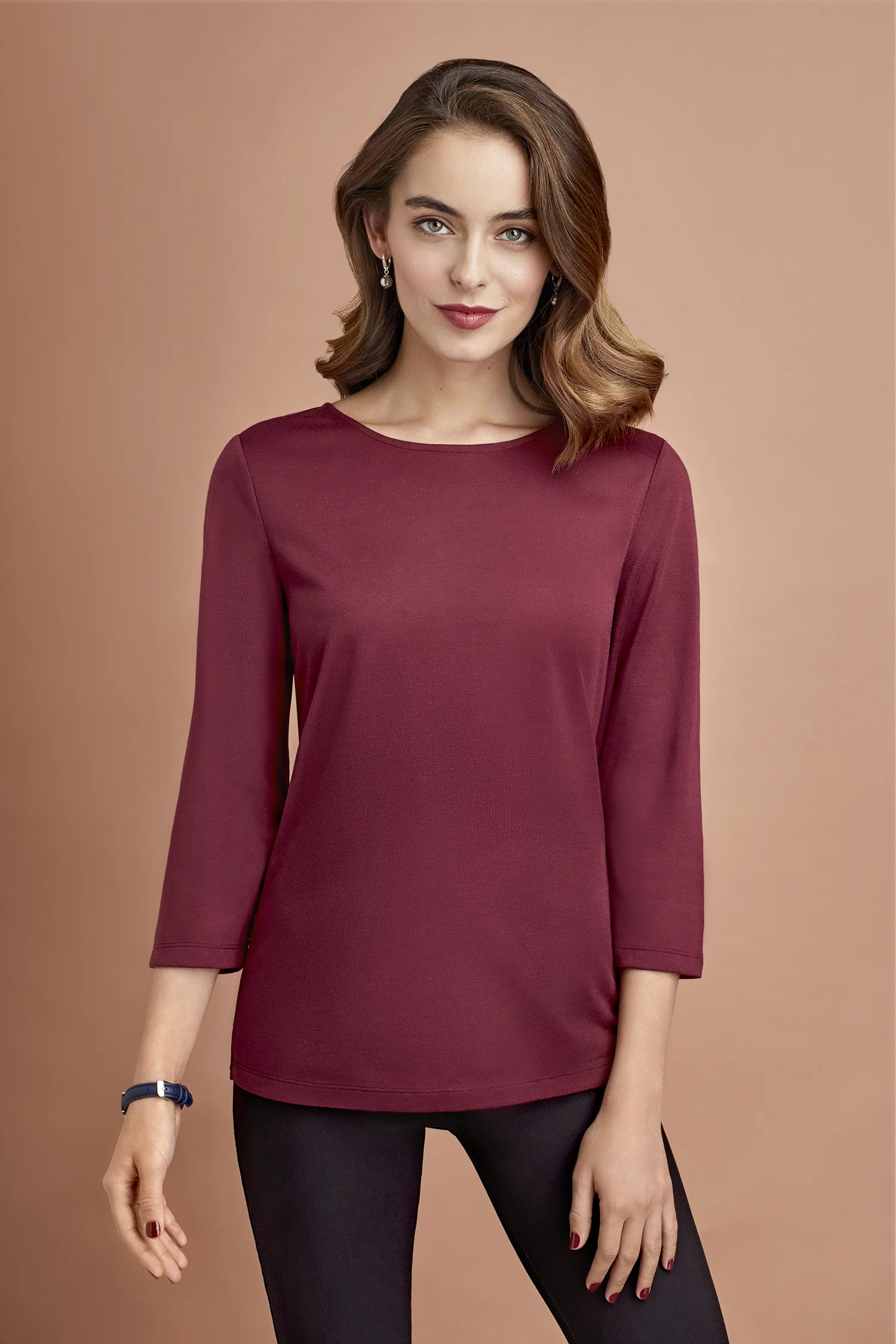 Simple fashion — photo 2 of 6