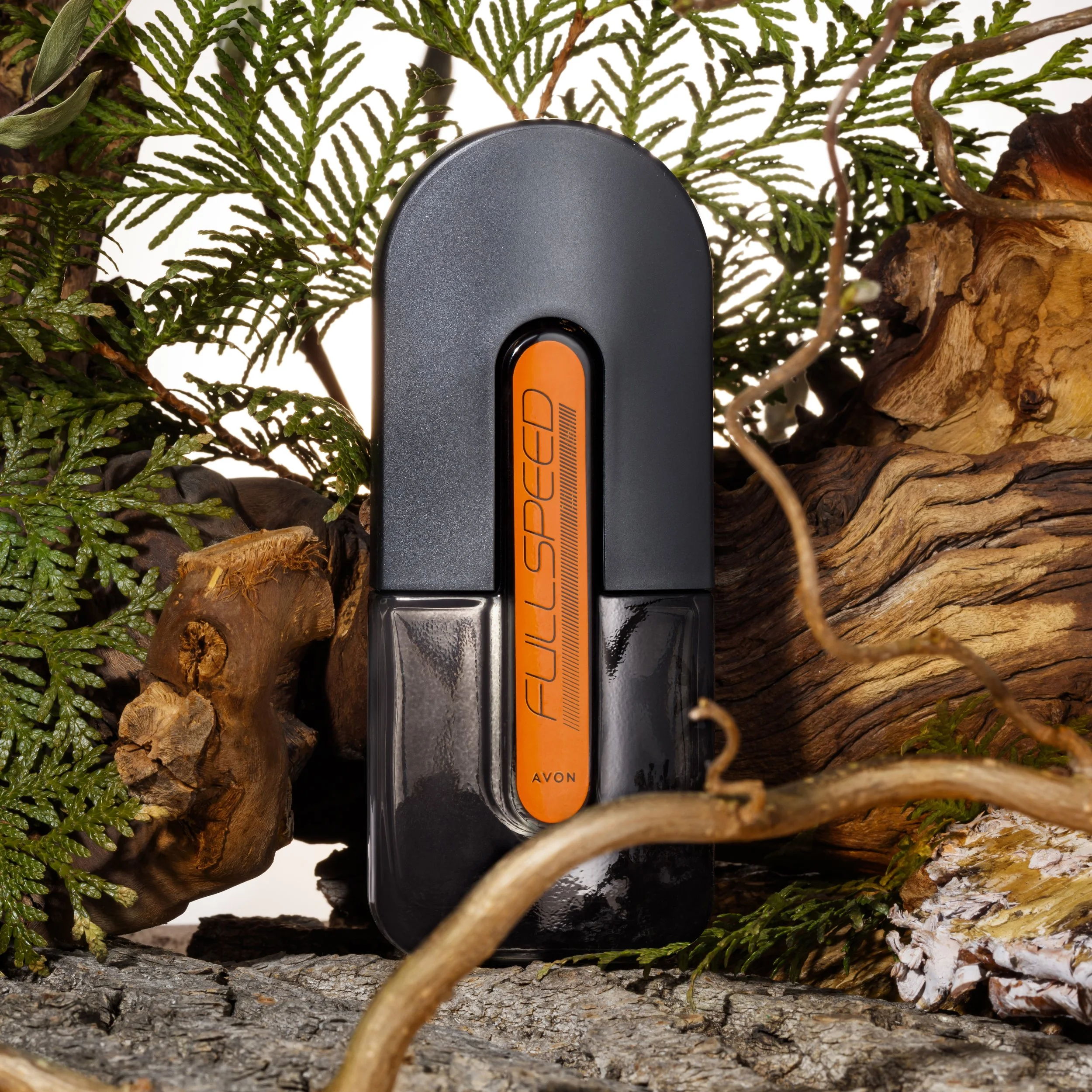 High-end product retouch — photo 2 of 4