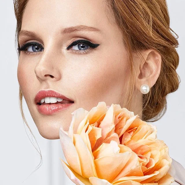 А люди разве не цветы?

Shooting for @avonrussia
Avon creative team @bybon4ik @lyubanya_love 
Avon producer @oliklek

Production @spaceplace_production 
Photographer @kryuko
Style @koshka_prishla
MUAH @tashpreo
Model Tony @andyfiordmodels
Producer @v